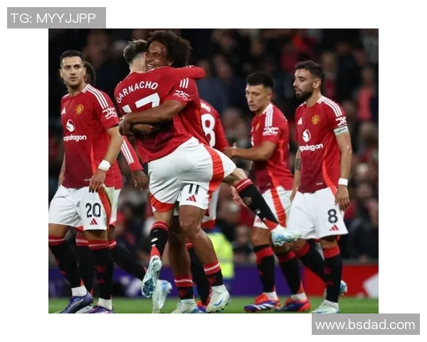 西甲惊天冷门巴黎圣日耳曼4-0横扫那不勒斯补时进球引发全场狂欢