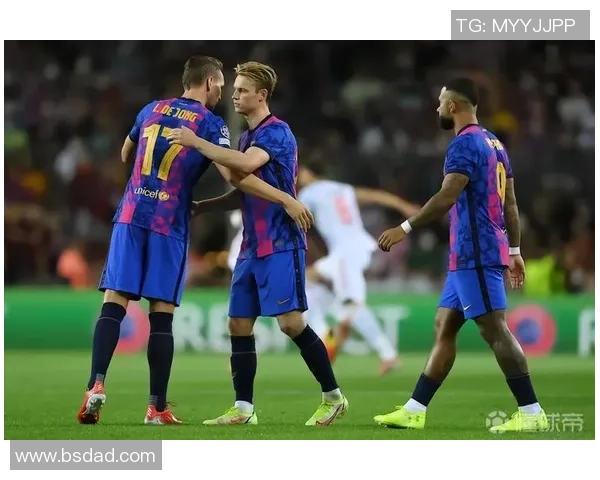 欧冠激战曼联与尤文图斯互交白卷神奇扑救成比赛焦点分析